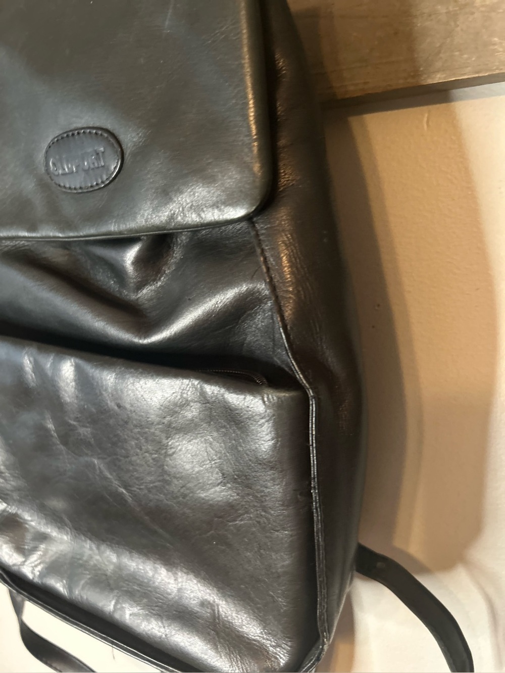 Leather backpack - Picture 15 of 16